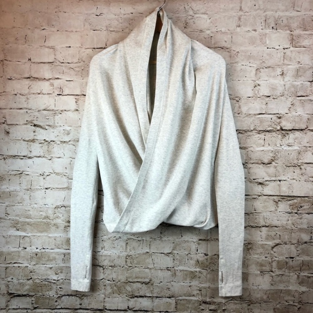 Lululemon wrap top💋
